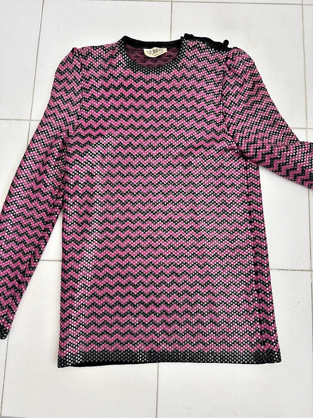 St. John Vintage St John by Marie Gray Pink Black Chevron Sequin Knit Sweater